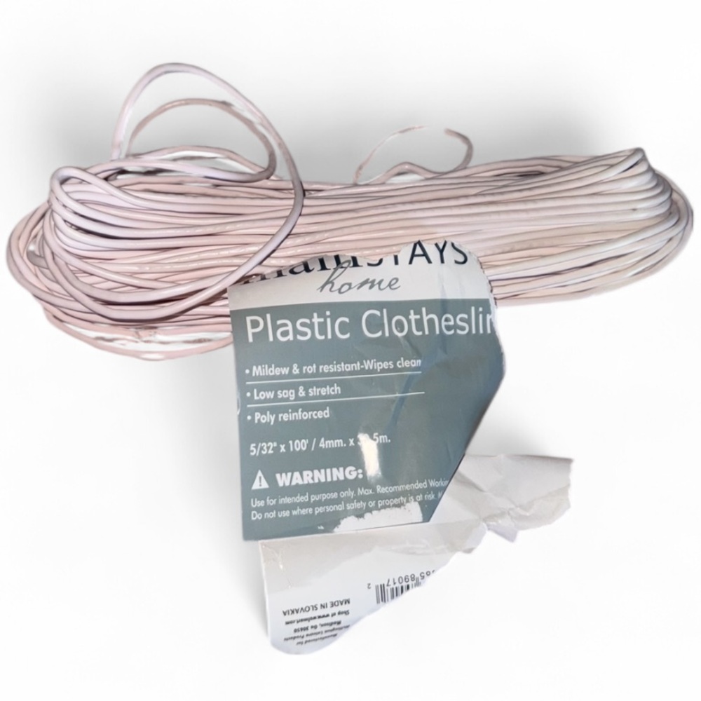NWT’s Mainstays Home Plastic Clothesline